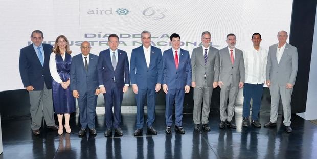 Conmemoración Día de la Industria Nacional y Aniversario 63 de la AIRD.