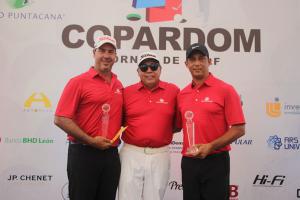 Marcel Olivares y César Rodriguez ganan primer torneo de golf Copardom