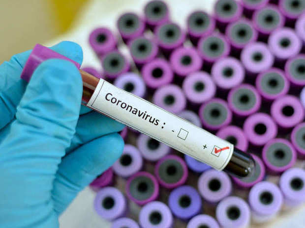 Medina designa a un asesor médico por la crisis del coronavirus.