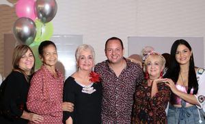 Mireya Mendoza, Ozema Cordero, Margarita Mendoza, Juan Carlos Molina,.
Ingrid Mendoza  y Franchesca Estevez.