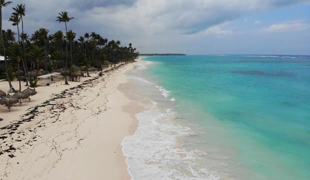 Foto de archivo de una playa en Punta Cana, República Dominicana.