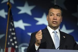 Alex Padilla se convertirá en el primer senador federal latino de California