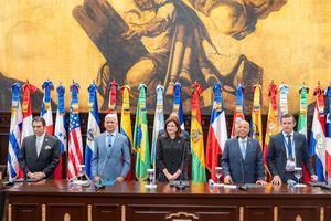 Senado reafirma su compromiso con el bienestar familiar durante la apertura del Congreso Iberoamericano