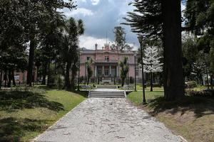 El antiguo barrio quiteño La Mariscal atesora la memoria de un crisol cultural