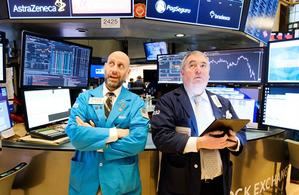 Wall Street se hunde y Dow cae más de 2,000 puntos tras el pánico por el petróleo y el coronavirus
