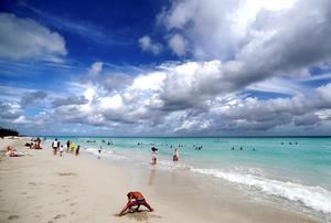 Cuba restaurará las playas de Varadero para revertir los efectos de la erosión