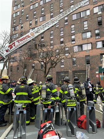 Una estufa eléctrica, la probable causa del incendio con 19 muertos en Nueva York