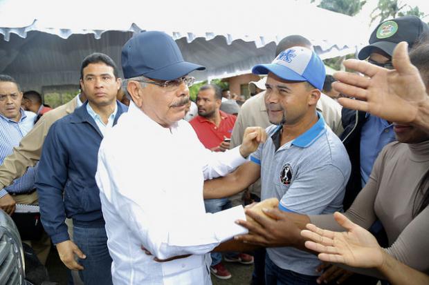 Danilo en encuentro con los productores 