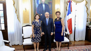 Expresidenta de Costa Rica, Laura Chinchilla, visita a Danilo Medina