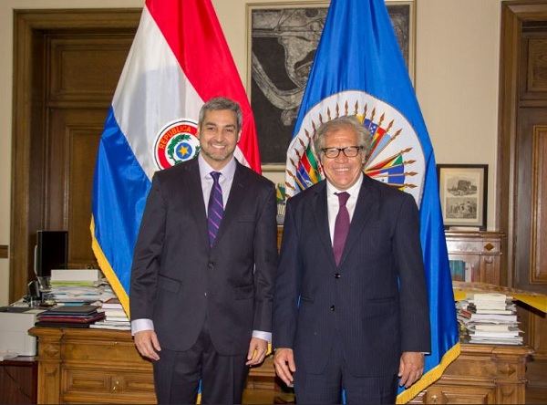 Mario Abdo Benítez y Luis Almagro