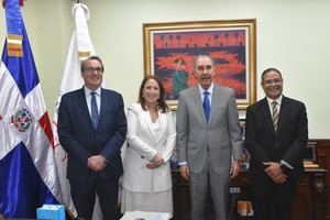 García Fermín destaca el aumento de estudiantes dominicanos en universidades españolas