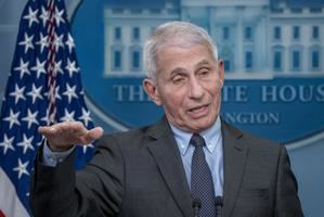 Anthony Fauci cree que a China le ha faltado transparencia frente a covid-19