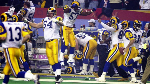 Rams remontan y se coronan campeones de la NFL.