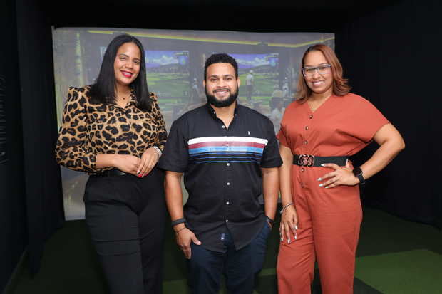 Dianelys Diaz, Alejandro Rodríguez e Isis de la Cruz.