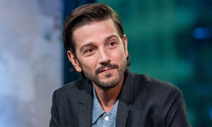 Diego Luna recibirá el Premio de Honor en VIII Premios Platino