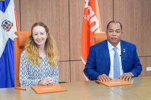 BANDEX y la AFD firman acuerdo para financiar proyectos de desarrollo