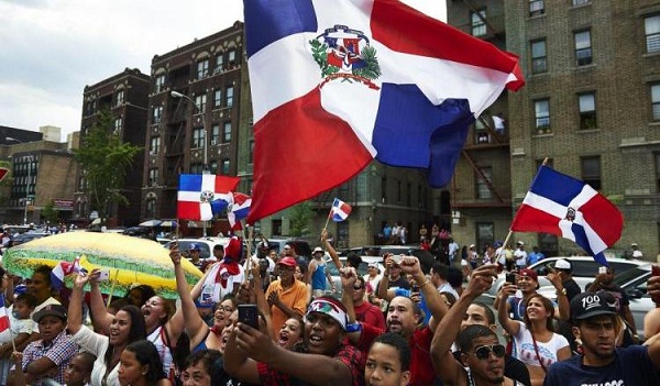 Parada dominicana en el Bronx