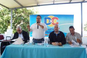Dominicanos por el cambio pide a Danilo Medina cumplir la ley con ascensos a guardias y policía