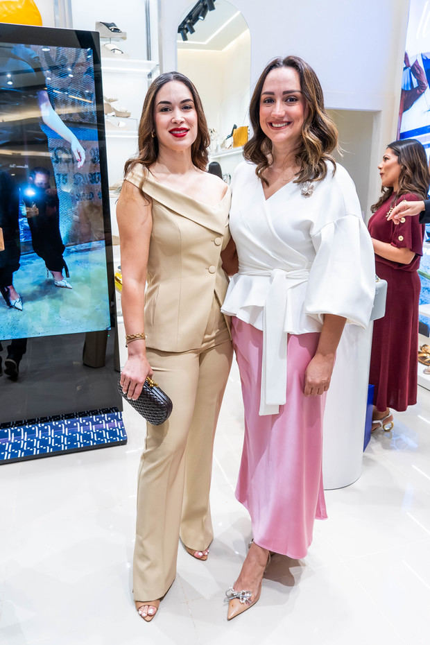 Jenny Castillo y Mariagabriela Mendoza.