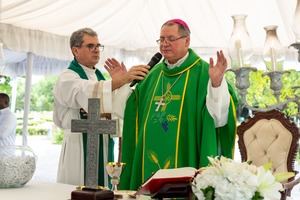 S.E.R. Monseñor Amable Durán Tineo.