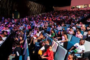 “Noche Mágica de Navidad ” llevó alegría y esperanza a niños de Verón