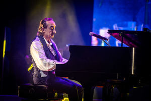 Raúl Di Blasio: una noche donde el piano se convierte en puente entre generaciones