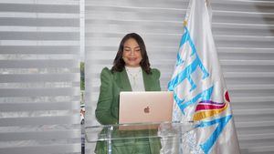 Rossy Escotto Minaya presidenta de la FEM.