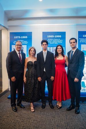 Muebles Omar celebra su 50 aniversario y revela su nueva imagen corporativa.