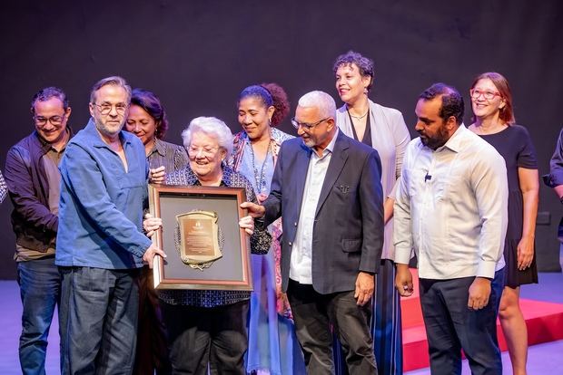 Reconocimiento a Germana Quintana