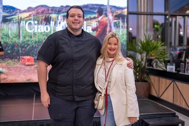 Alberto Jiménez y Catherine Lemoine.