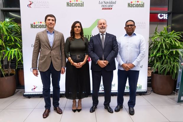 Giovanni Fois, Madelyn Martínez, Stefano Queirolo Palmas y Omar Encarnación.