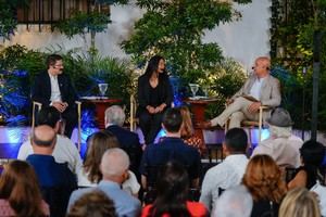 La actividad contó con la participación de Edwin Espinal Hernández y Giselle de Peña Guzmán, bajo la moderación de José Enrique Delmonte.