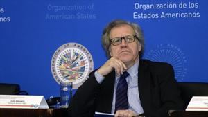 Luis Almagro apoya que el Parlamento venezolano llame "usurpador" a Maduro 