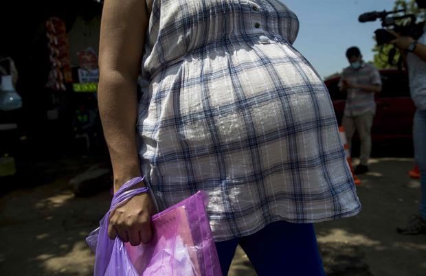 Una mujer embarazada, en una fotografía de archivo.