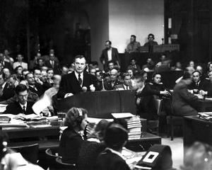 Los juicios de Núremberg contra los principales criminales de guerra nazi, que se iniciaron hace 75 años, representaron el comienzo de la confrontación de los alemanes con los horrores del nacionalsocialismo.