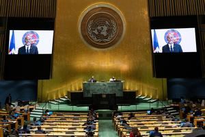 El primer ministro de Haití, Ariel Henry, es visto en un monitor durante su participación virtual ante la Asamblea General de la ONU, este 25 de septiembre de 2021, en Nueva York.