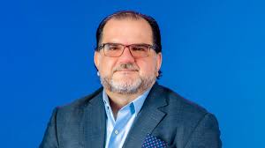 Eduardo Valcácel.