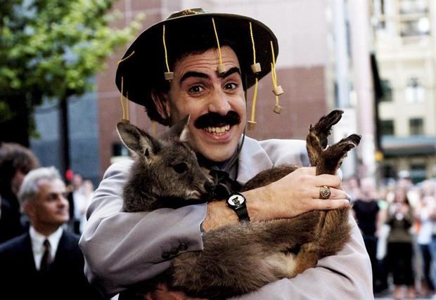 El cómico británico Sacha Baron Cohen caracterizado como Borat.