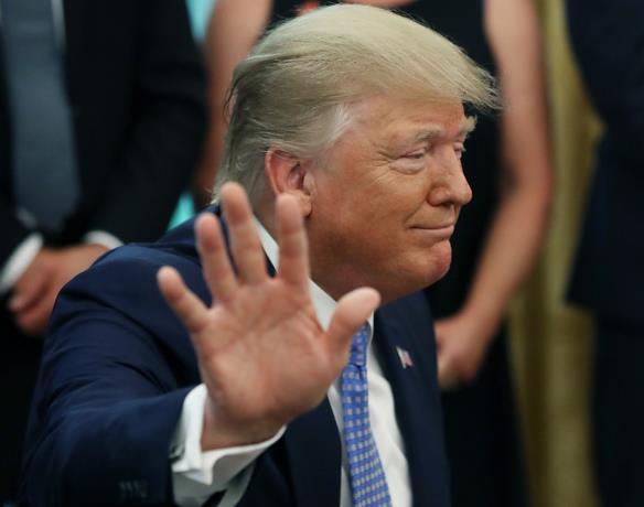 El Gobierno de Trump descarta incluir pregunta sobre ciudadanía en censo 2020.
