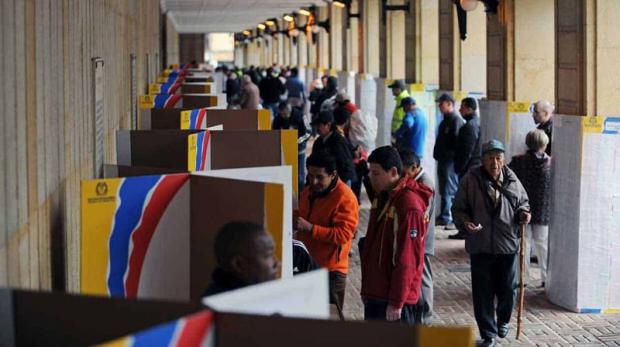 Celebran elecciones legislativas en Colombia 