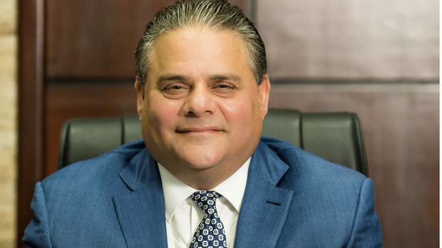 Raúl Rizik Yeb.
