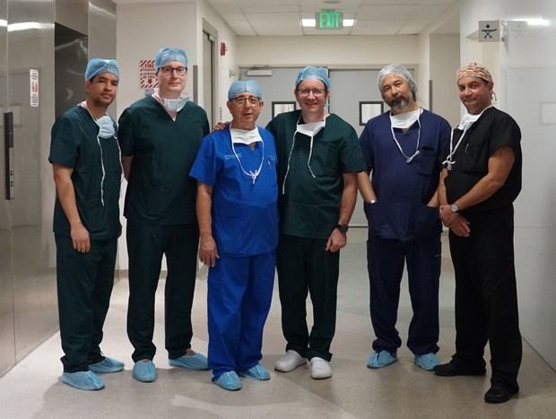 Equípo médico participante.