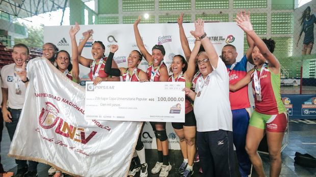 La Universidad Nacional Evangélica (UNEV) obtuvo el segundo lugar en la categoría de voleibol de la Copa Universitaria Popular.