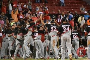 Leones empatan en segundo con emocionante triunfo sobre Gigantes