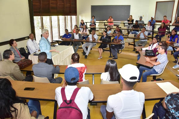 Los estudiantes han debido aprobar la Prueba de Aptitud Académica 