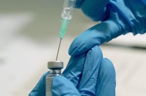 Médicos venezolanos piden revisar vacuna cubana en pruebas en plan anticovid
