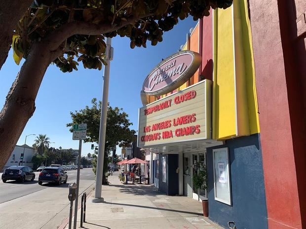 Vista del local de New Beverly Cinema en Los Ángeles, EE.UU.
