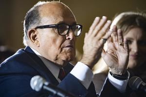 Rudy Giuliani, el abogado de Trump, da positivo por Covid-19