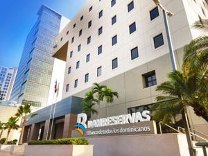 Banreservas es reconocido por Revista Summa entre las empresas líderes de Centroamérica y República Dominicana