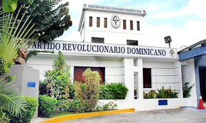 PRD entrega registro de su dirigencia ante JCE y Juntas Municipales Electorales